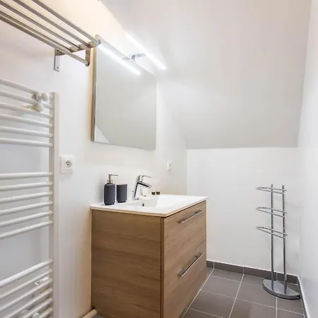 Charming With Ac -2br-8p- Bastille Apartment Paris