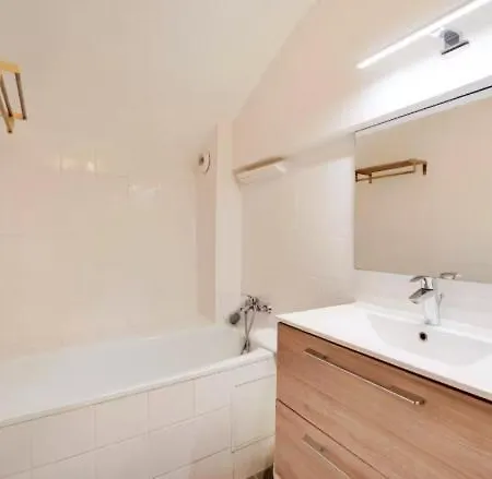 Duplex Charme Bastille - 8p - Confort Premium * Париж